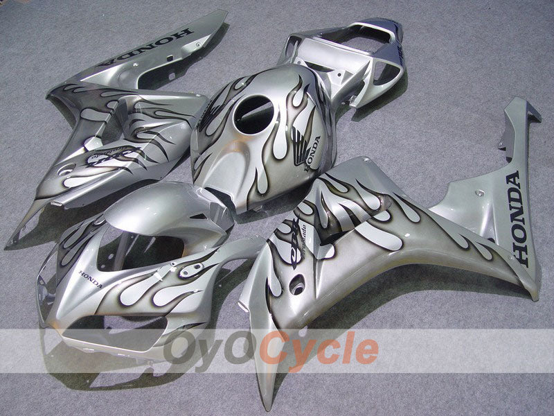 Einspritzverkleidungssatz für CBR1000RR 06-07 - Schwarz, Silber - Flamme #OYO87900589