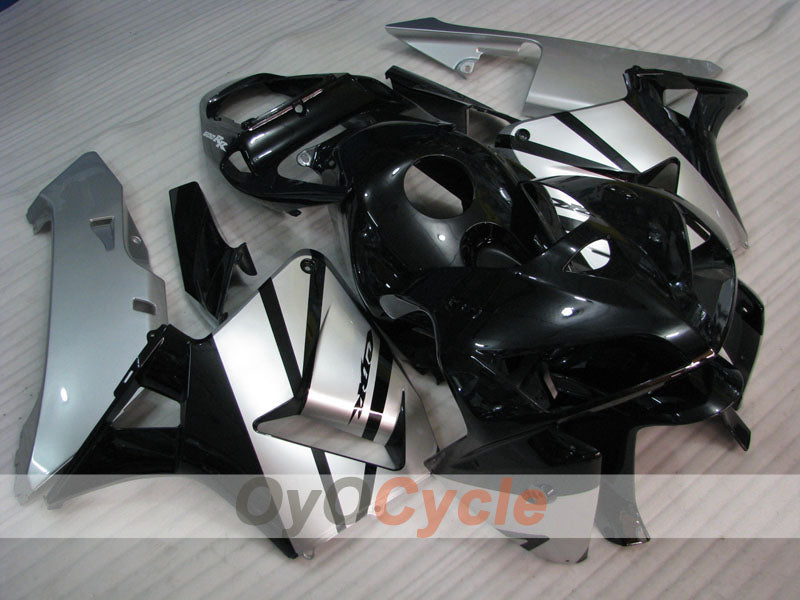 Einspritzverkleidungssatz für CBR600RR 05-06 - Schwarz, Silber - Werksstil #OYO87900311