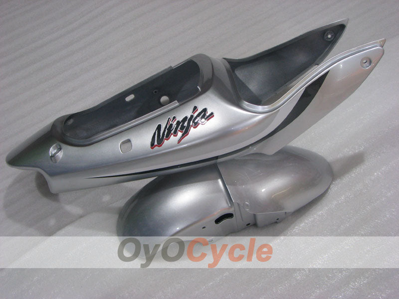 Einspritzverkleidungssatz für NINJA ZX-6R 00-02 - Schwarz, Silber - Werksstil #OYO87906022